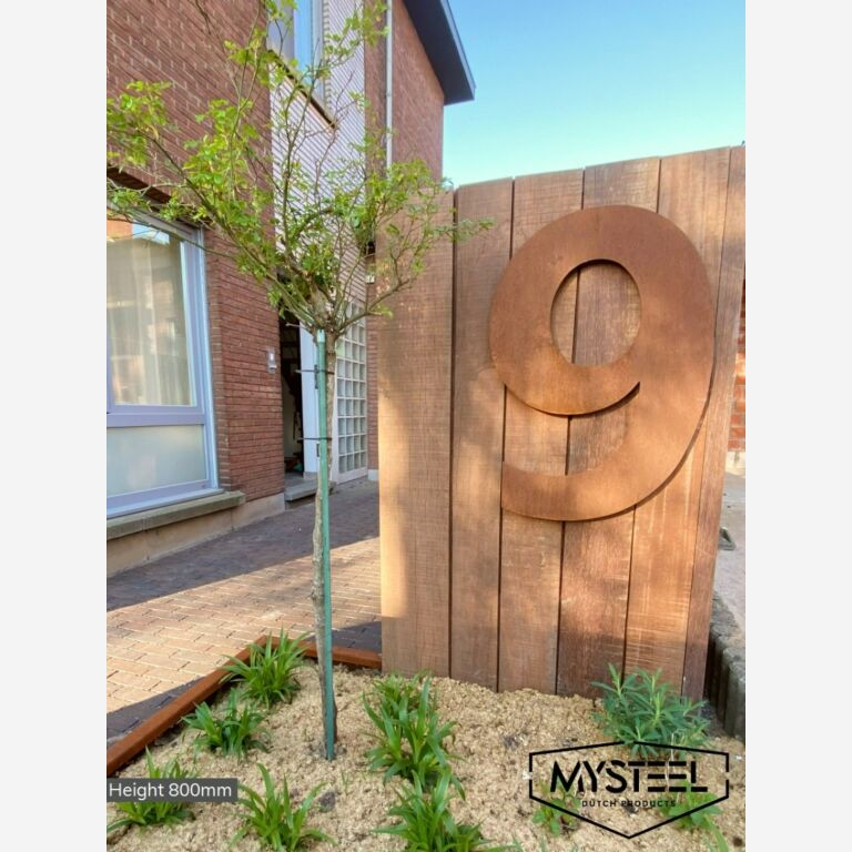 Hišna številka iz jekla corten 1 - 80 cm