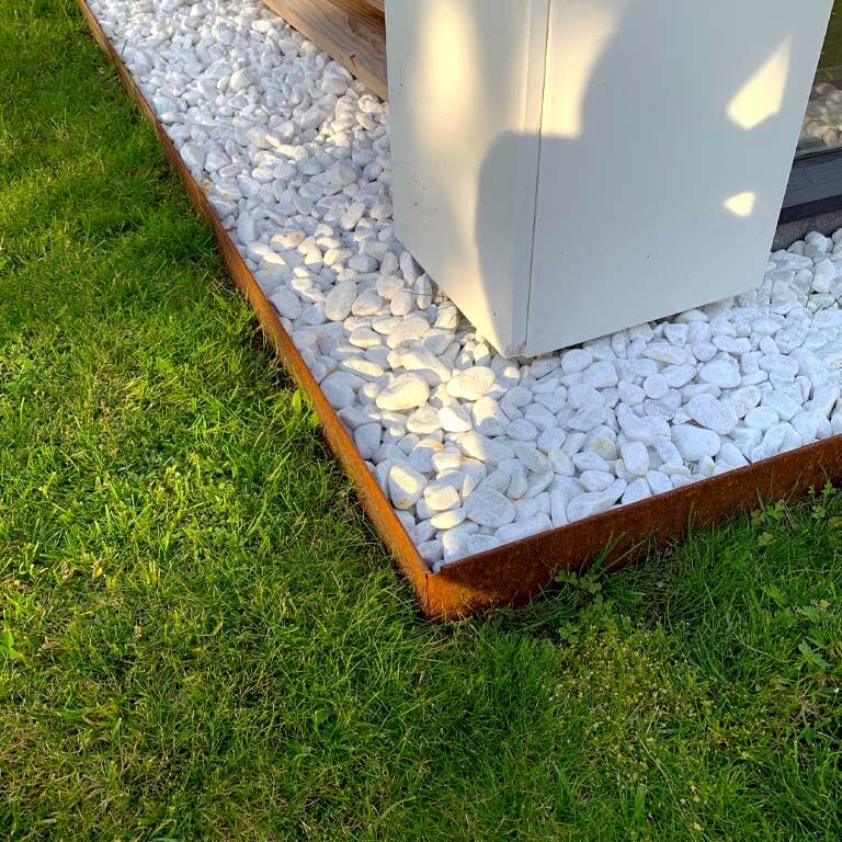 Obrobe za gredice iz jekla corten sploščeno 13 cm (dolžina 150 cm)