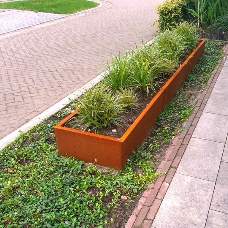 Korito za rože iz jekla corten Texas xxl 360 x 60 cm