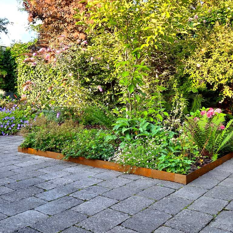 Obrobe za gredice iz jekla corten ravno 15 cm komplet na 15 metrov