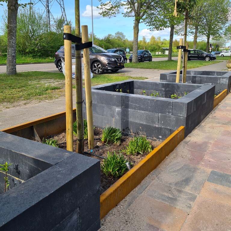 Škarpa iz jekla corten ravno 150 cm (višina 30 cm)