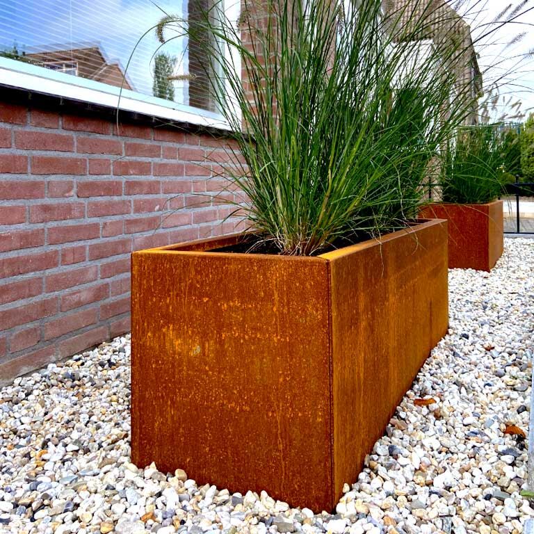 Korito za rože iz jekla corten Texas 40 x 100 cm