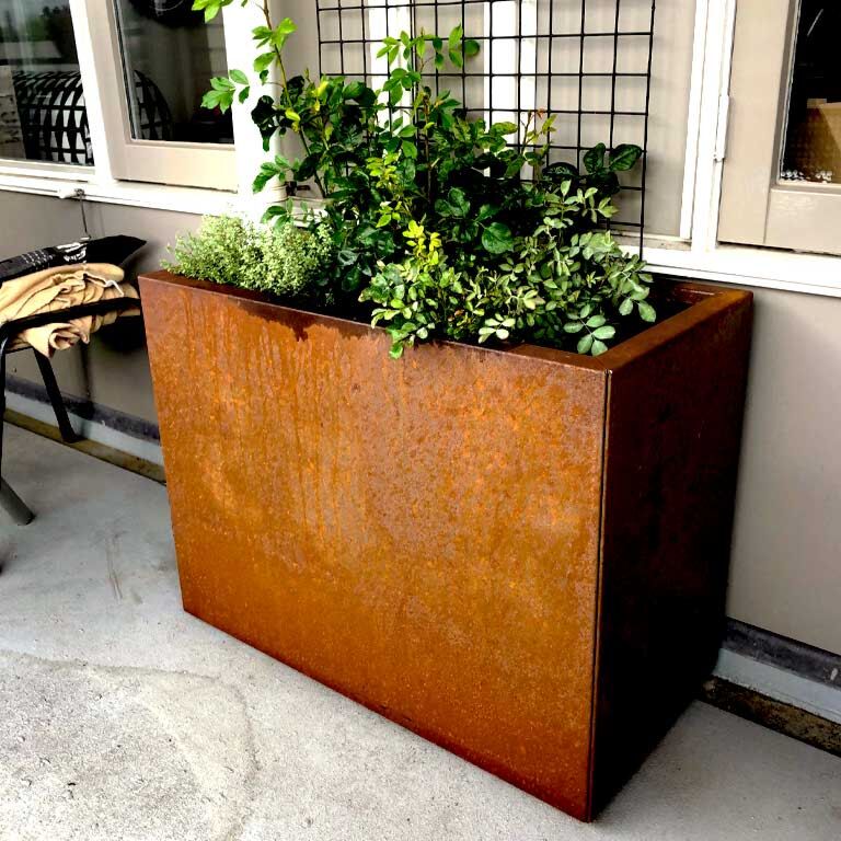 Korito za rože iz jekla corten Texas 40 x 80 cm