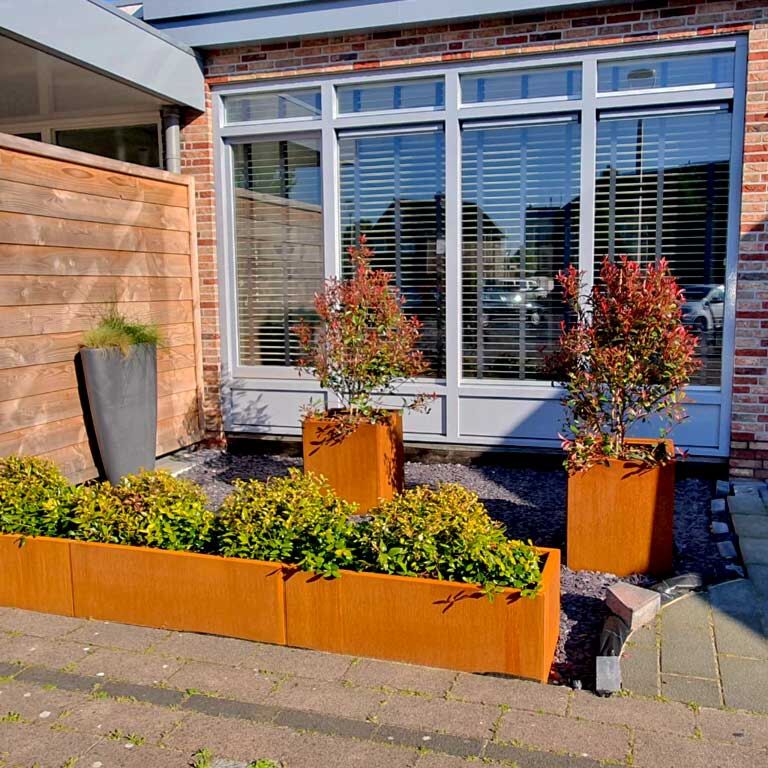 Korito za rože iz jekla corten Texas xxl 300 x 50 cm