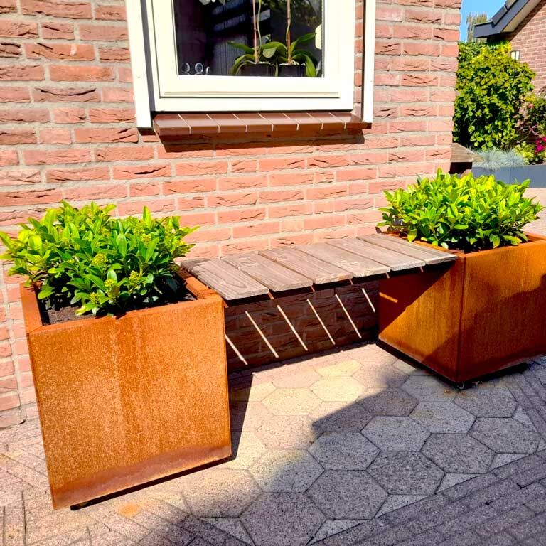 Korito za rože z klopjo iz jekla corten Vegas Miami